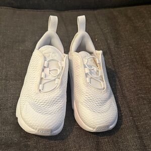 Kids White Airmax 270 used